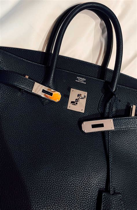 what does a birkin bag look like|hermes birkin bag color.